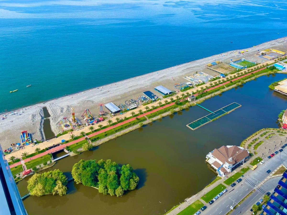 Hellobatumi 아파트 호텔 외부 사진