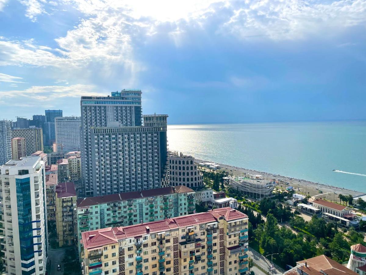 Hellobatumi 아파트 호텔 외부 사진