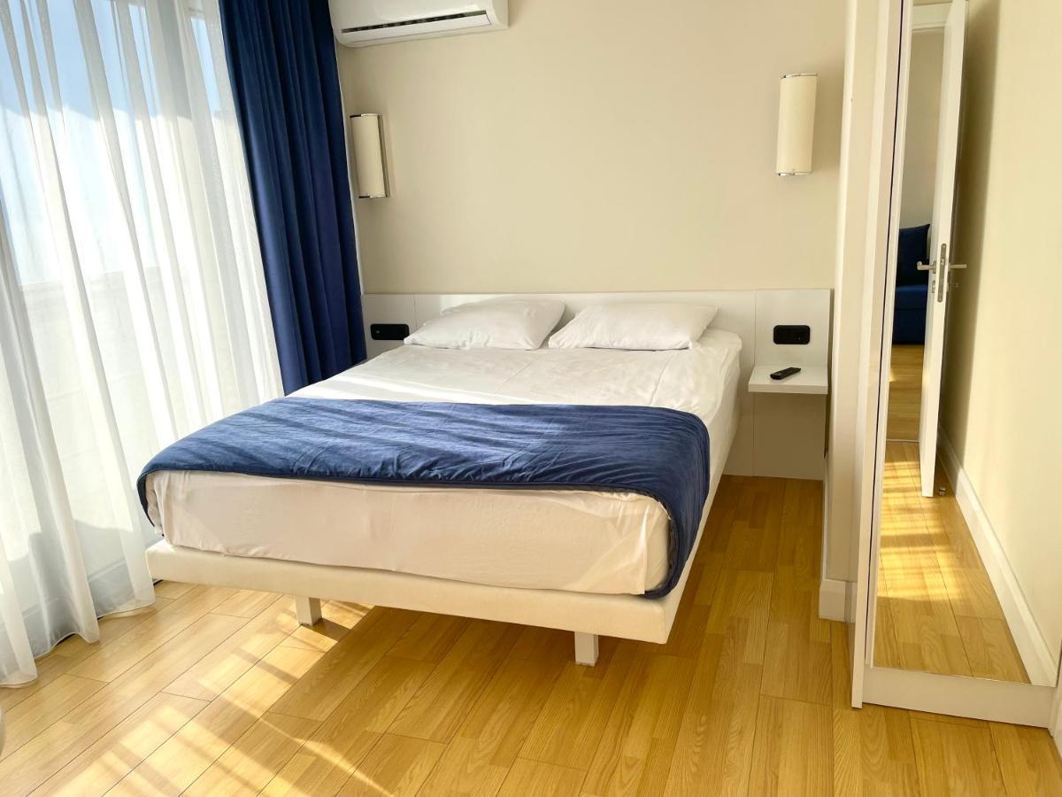 Hellobatumi 아파트 호텔 외부 사진