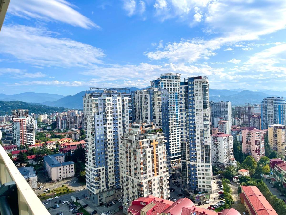 Hellobatumi 아파트 호텔 외부 사진