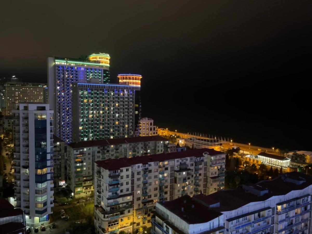 Hellobatumi 아파트 호텔 외부 사진