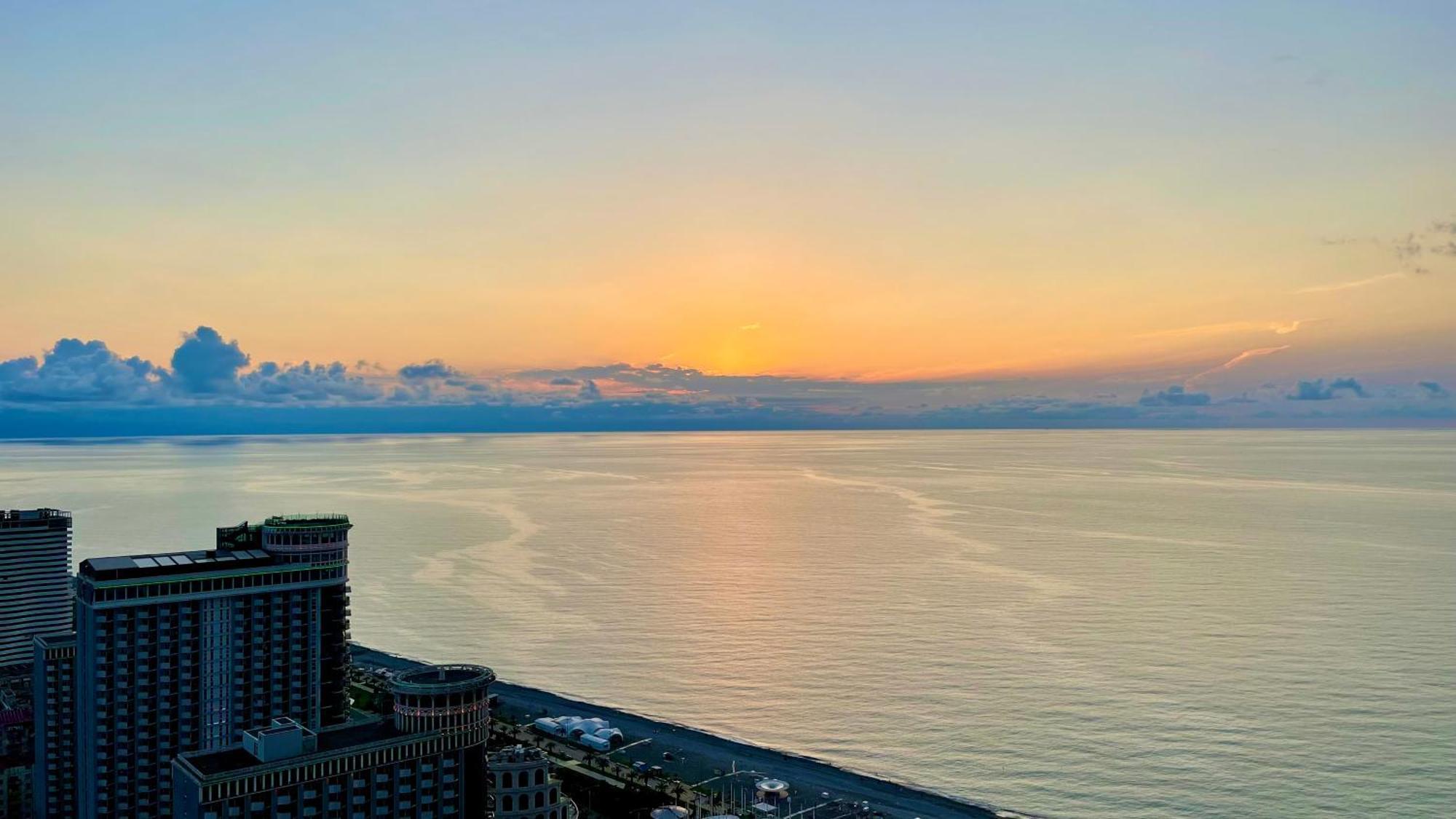Hellobatumi 아파트 호텔 객실 사진