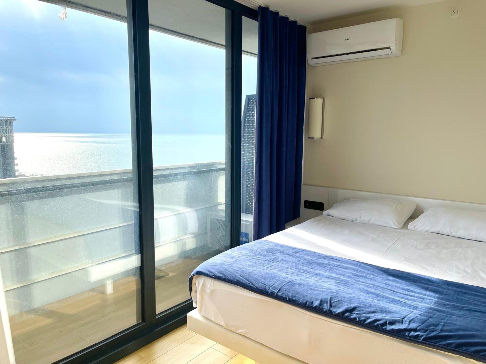 Hellobatumi 아파트 호텔 외부 사진